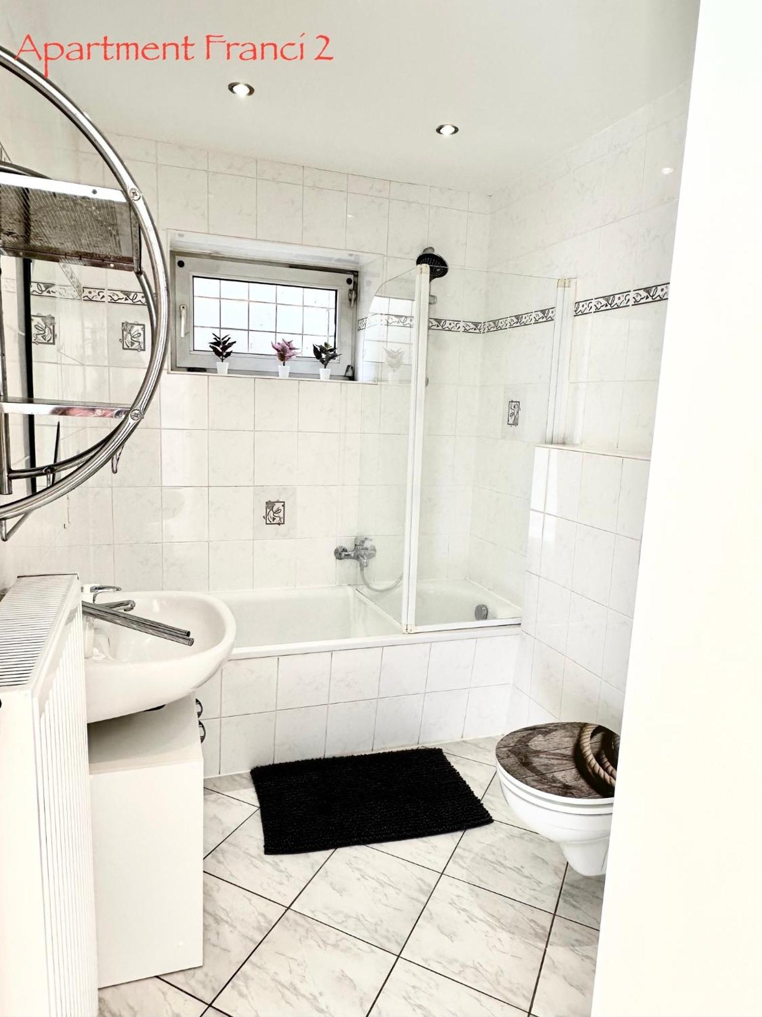Wiebelskirchen Apartment Franci מראה חיצוני תמונה